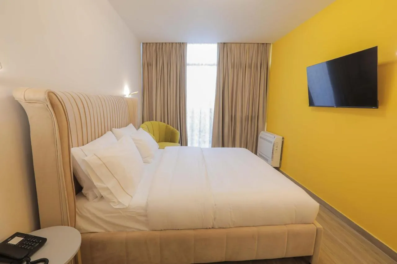 Olia Residence Тирана