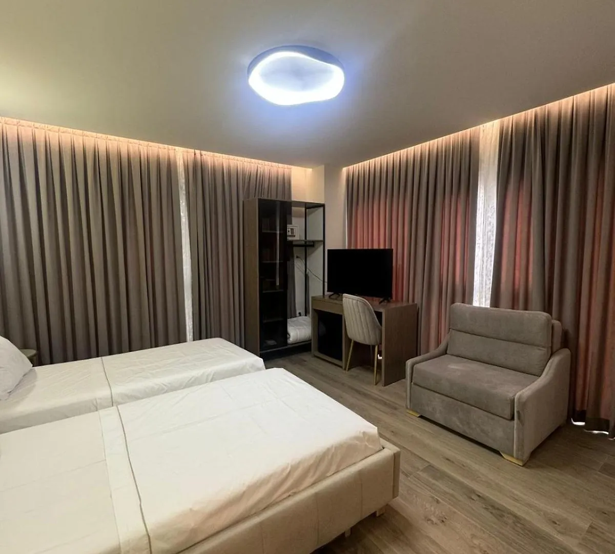 Hotel Olia Residence Tirana