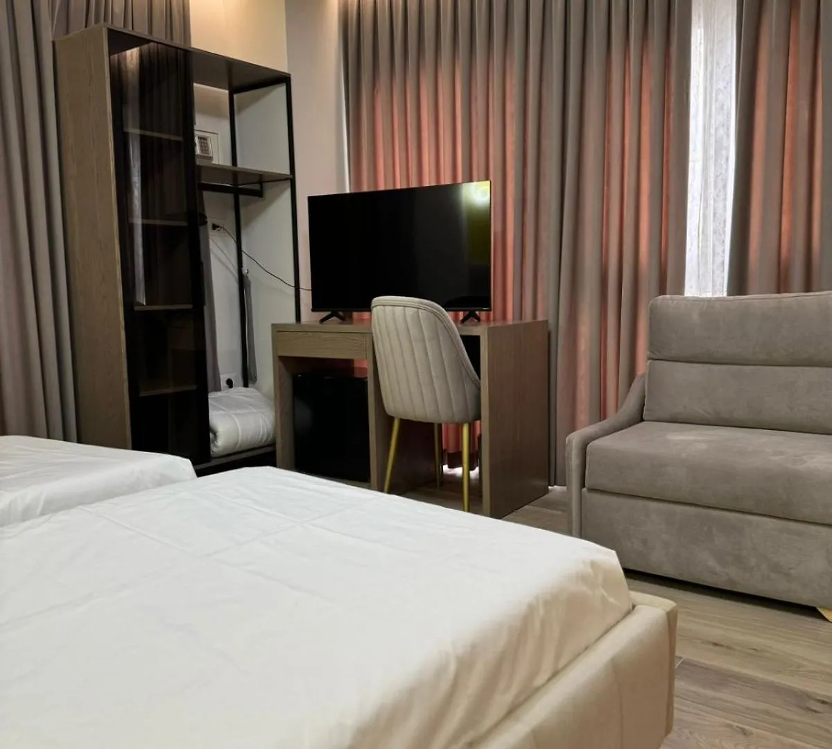 Olia Residence Тирана